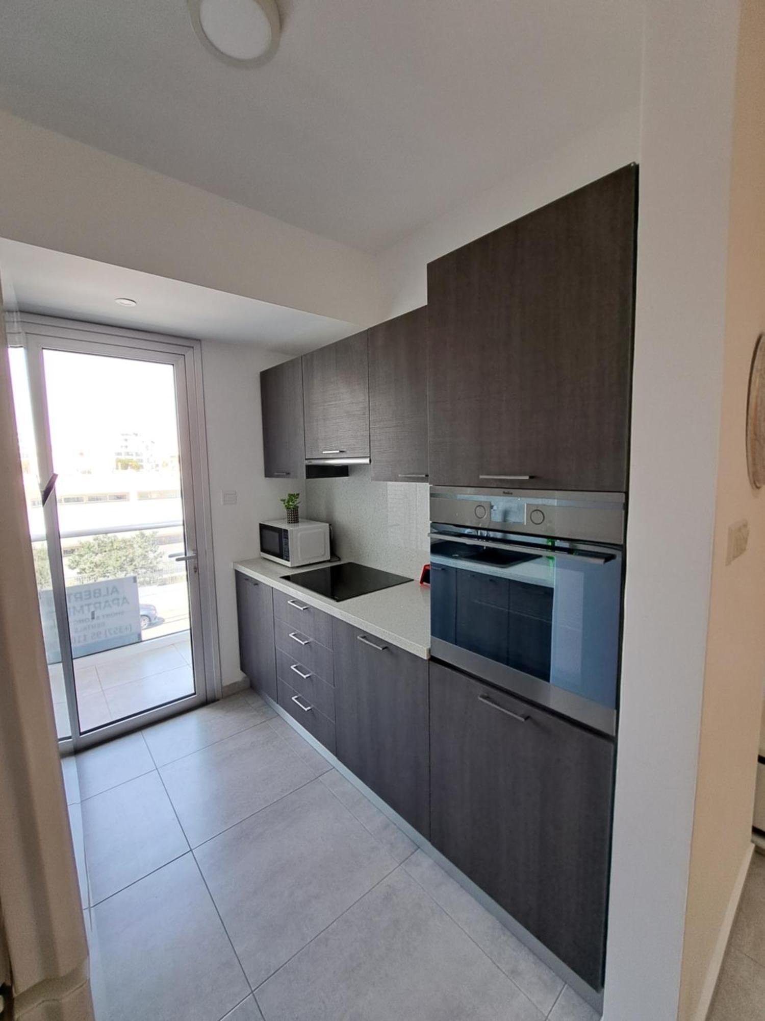 Albert'S Apartment St Lazarus 402 B - First Floor Ларнака Екстериор снимка