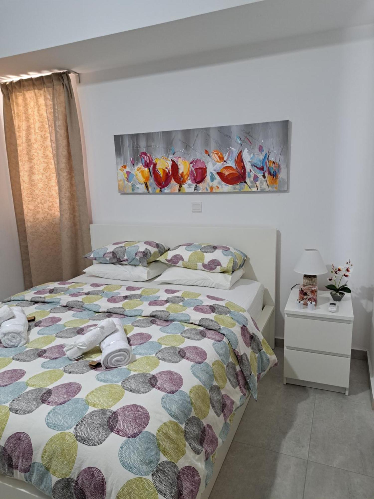 Albert'S Apartment St Lazarus 402 B - First Floor Ларнака Екстериор снимка