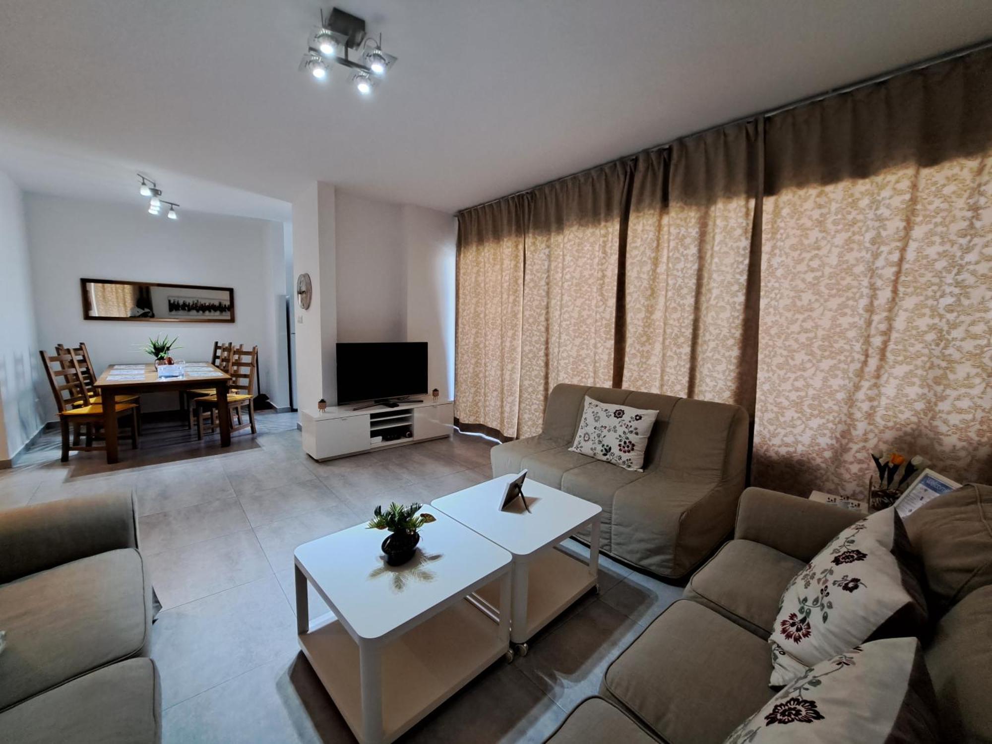 Albert'S Apartment St Lazarus 402 B - First Floor Ларнака Екстериор снимка